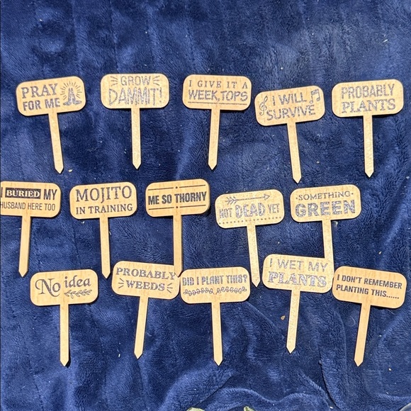 Other - Wooden Plant Marker Stakes - Assorted Funny Garden Sayings - Natural